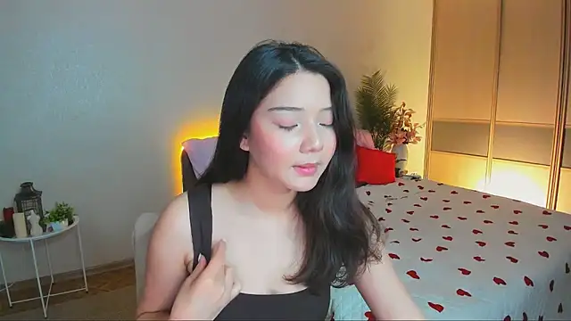 milana_dance Adlı Modelin Canlı XXX Sohbeti