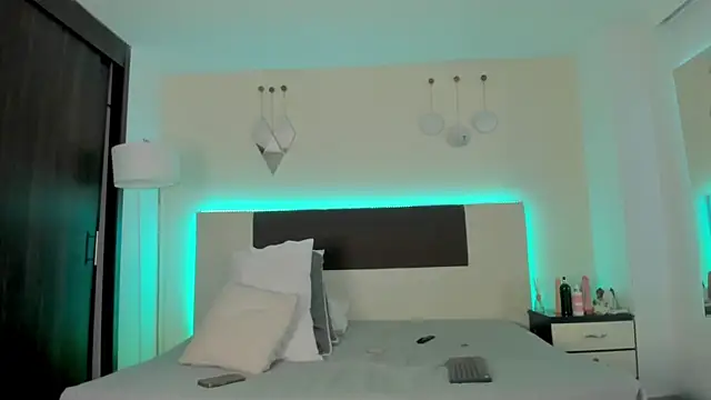 Sky_Loren Chat XXX live