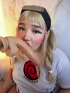 Онлайн чат XXX hinata_dolly