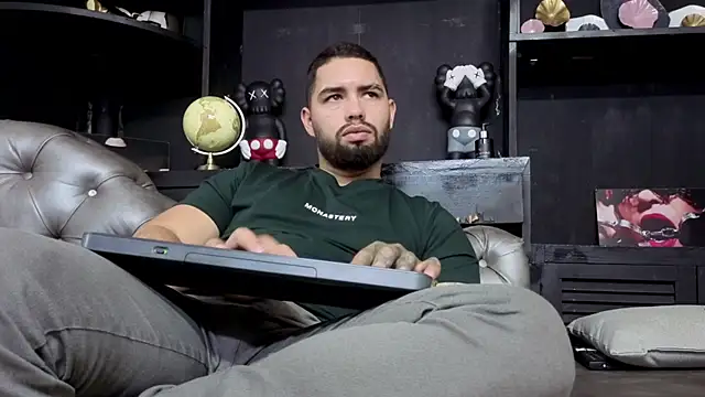 matteosantos – webcam-show