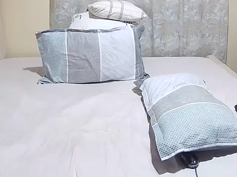 دردشة slender_sweet الجنسية المباشرة