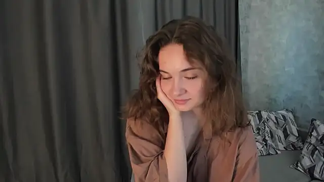 KristinaLoison's Live XXX Chat