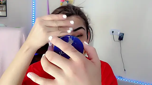 NathalialLooes' Webcam Show