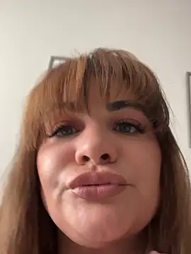 HeyBABYGIRL's Live XXX Chat