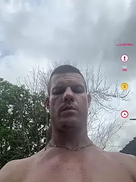JockNThirsty 现场XXX聊天