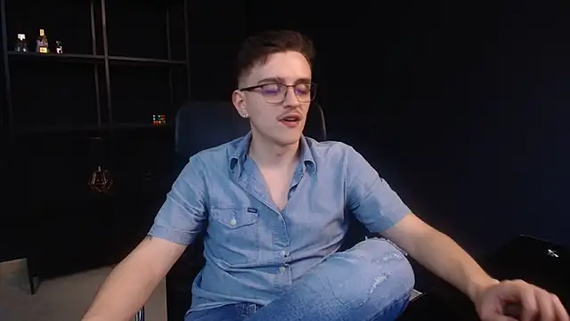 XXX chat uživo modela FelixStarkk