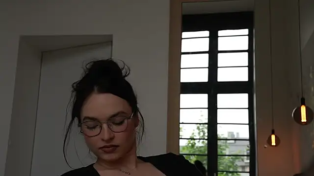 ibiddin Live XXX chat