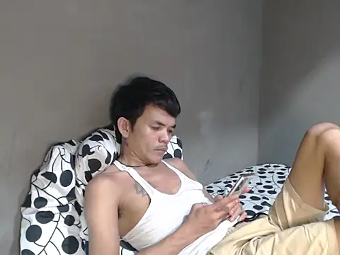 Natsboii Chat XXX live
