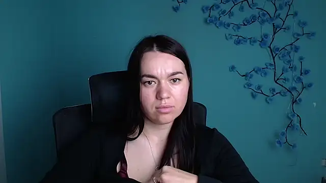 Chat +18 de Lola_Saymyname ao vivo