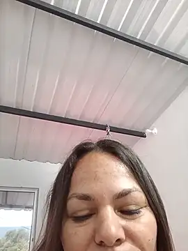 Madame_scarlet44's Live XXX Chat