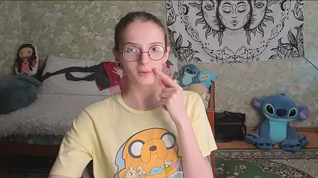 Cutie_Adelia Chat XXX live