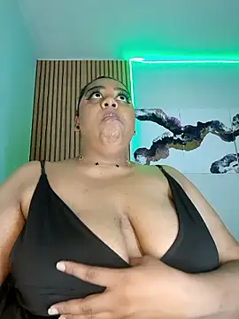 BiancaFollerach's Webcam Show