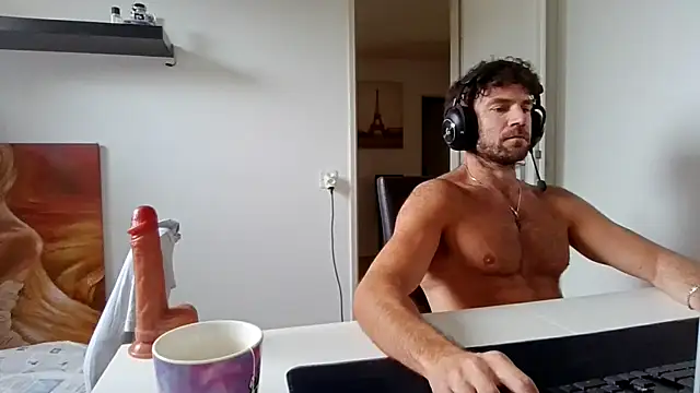 alpha-hunk Live XXX-chat