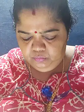 tamilthanushri's Live XXX Chat