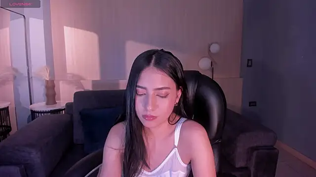 Chat XXX en directo de LucieMartin