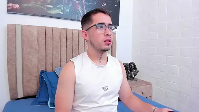 Tommas_Jhonson 라이브 XXX 채팅