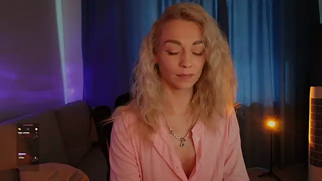 AskAlexa – Live XXX-chat