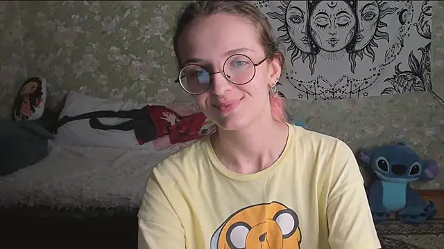 Chat XXX en directo de Cutie_Adelia