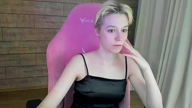Chat +18 de AgataGate ao vivo