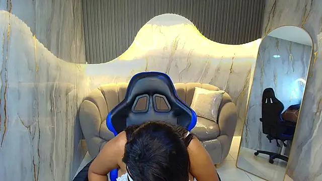 XXX chat uživo modela ISAA_R_