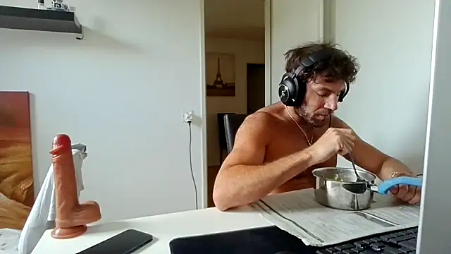 alpha-hunk Live XXX-Chat