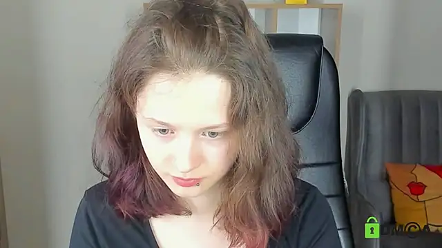 Alina_Mills élő XXX-chatje