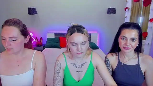 Czat XXX na żywo – MagicEyess