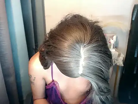 _Flirtyprincess_: вебкам-шоу