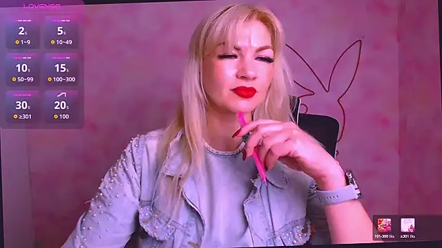 Madonna_Firen Live XXX chat