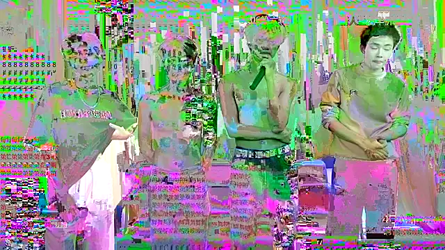 NB-BOYS live XXX chat