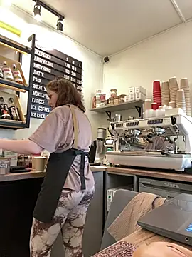 cinnabon_のウェブカメラショー