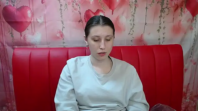 LilianaShine Adlı Modelin Canlı XXX Sohbeti