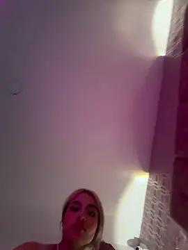 NathalieRoss1 Live XXX-Chat