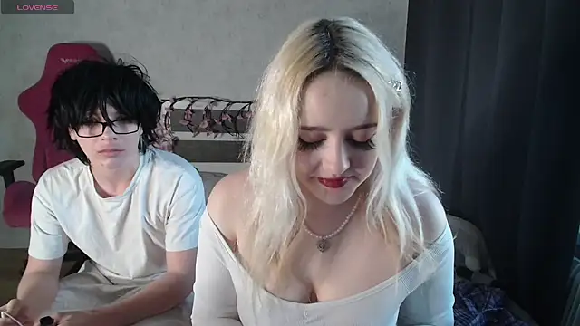 Онлайн чат XXX ScallyMilana