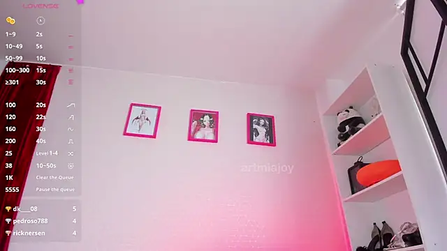 Chat XXX en directo de artmiaa
