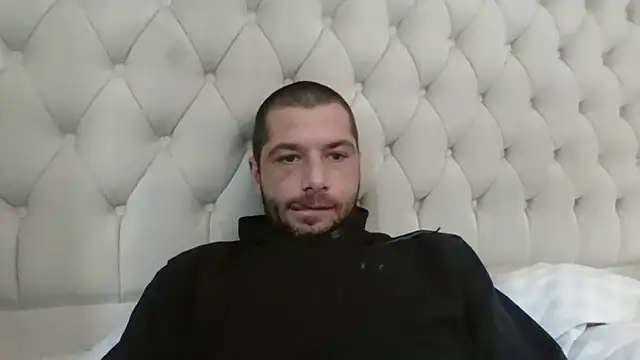 Kinkycouple142 Webcam Show