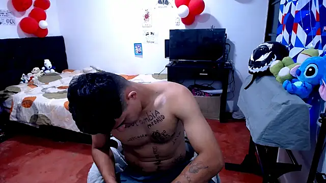 Czat XXX na żywo – freddy_romas