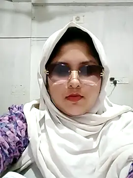 Nusrat-N Show Webcam