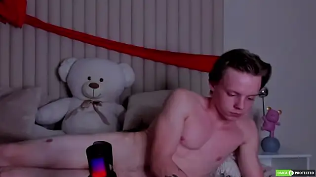 Онлайн чат XXX SimonWarner