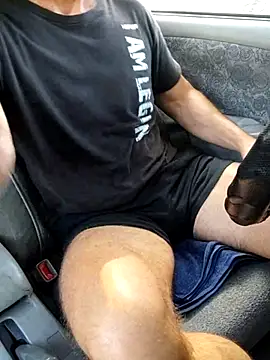 GreekGuyOutdoors Show Webcam
