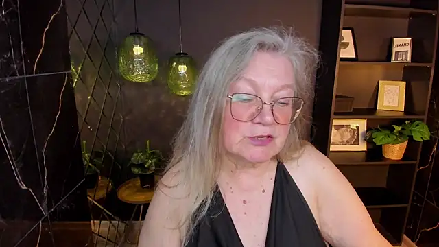 NataliMellow's Live XXX Chat