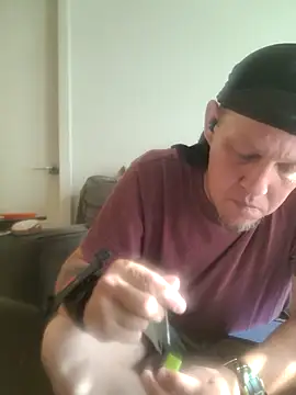yourMasterisBored's Webcam Show