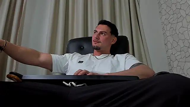 Chat XXX Live ClintMasters