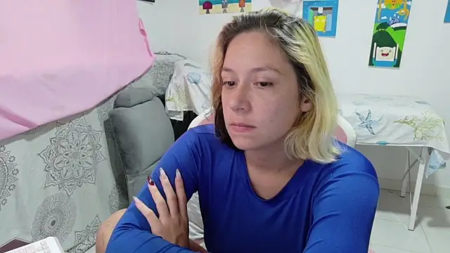 Czat XXX na żywo – MommyMiaWs