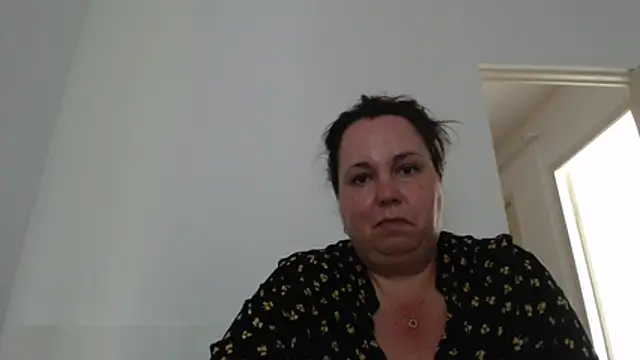 WendyRhoades Adlı Modelin Canlı XXX Sohbeti