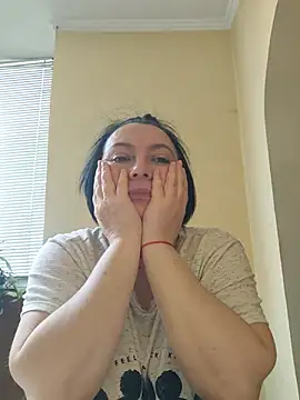 EmmaEmmy40 – webcam-show