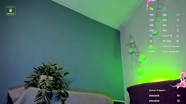 Aesha_Erotico's Webcam Show