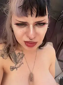 Paige_Turner's Live XXX Chat