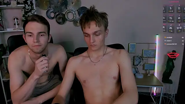 Czat XXX na żywo – john_lik