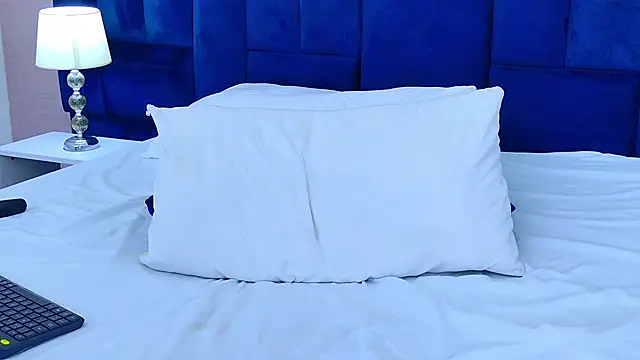 LexaDeRusso Adlı Modelin Canlı XXX Sohbeti